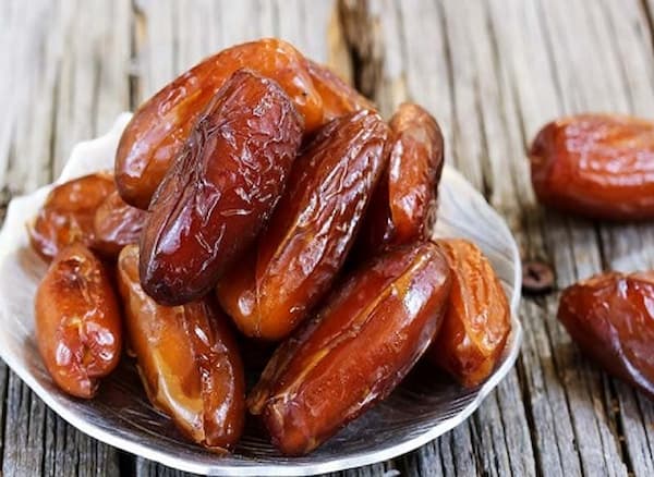 تصویر 2 از قیمت خرما پیارم طلایی با کیفیت ارزان + خرید عمده